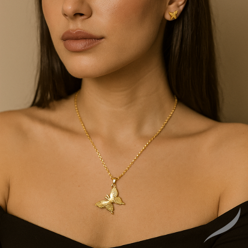 Classic and Versatile Yellow Gold Chain with Butterfly Pendant